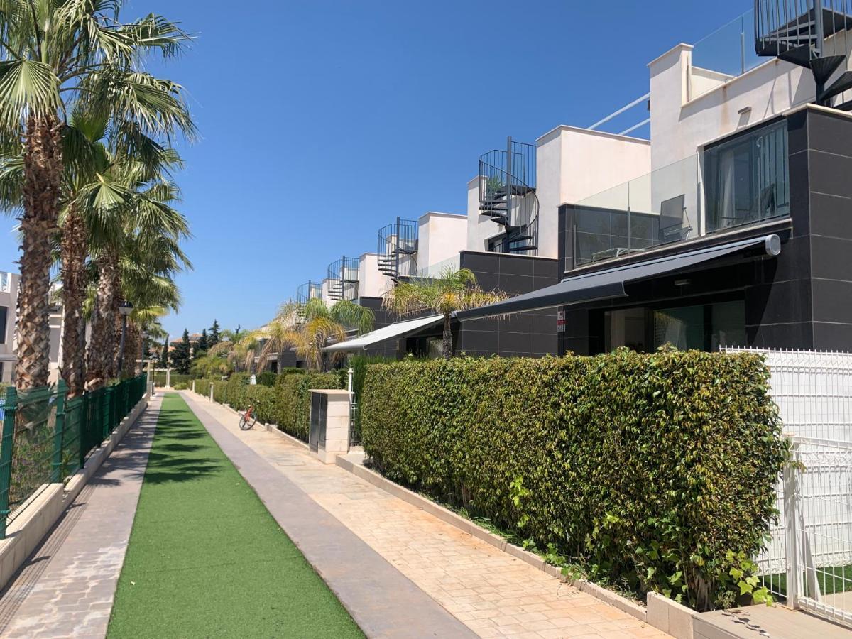 Punta Prima Villa 3 Bedrooms And Solarium Sea View Torrevieja Exterior foto